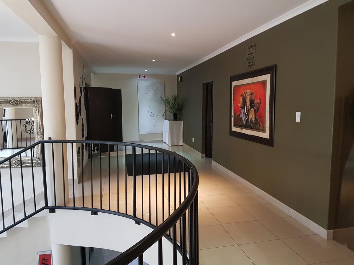 Ilawu Hotel Питърмарицбург Стая снимка